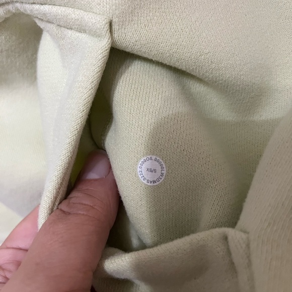 Lululemon Scuba Oversized cropped Half-Zip Hoodie size XS/S in dewy mint color - Picture 6 of 8